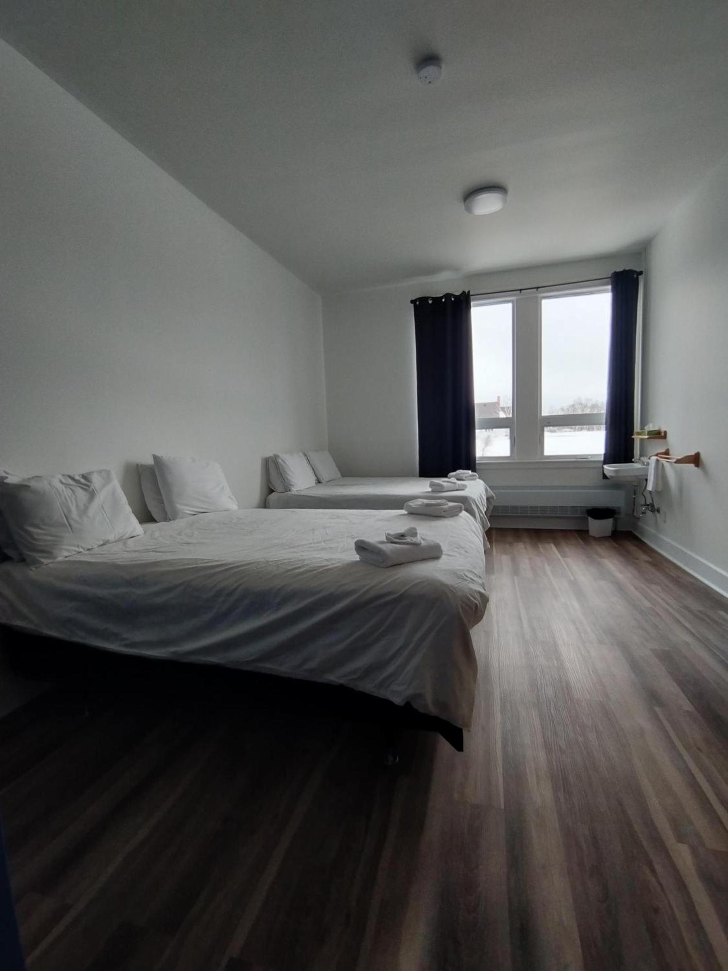 La Petite école De Forillon Mini-hôtel