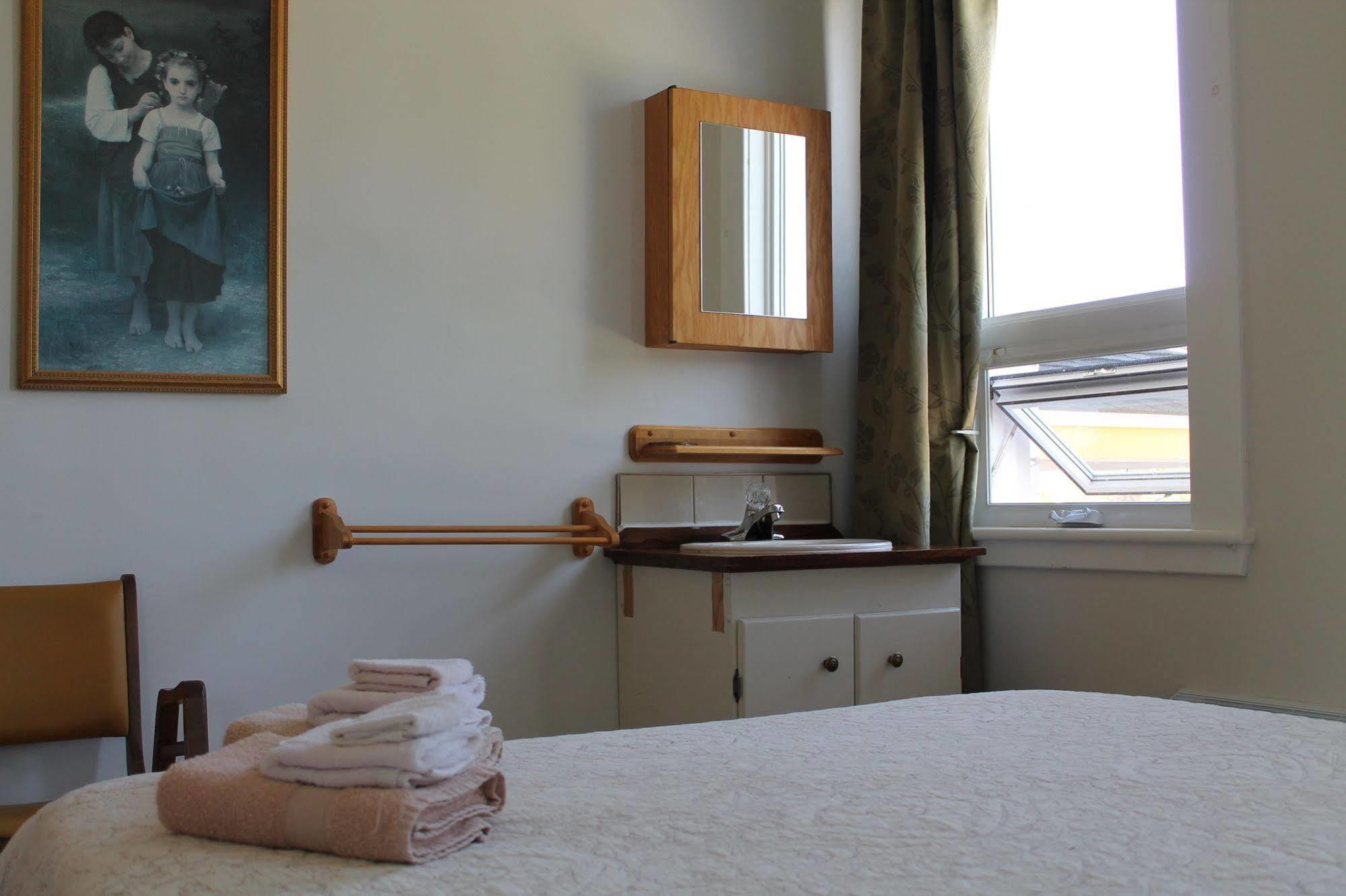 La Petite école De Forillon Mini-hôtel Gaspé